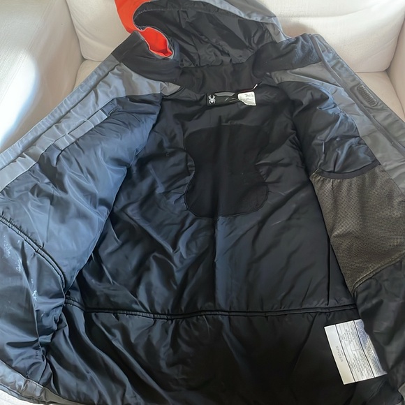 Boys Spyder Ski Jacket - Picture 4 of 10